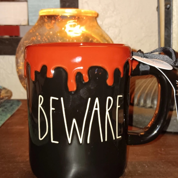 Rae Dunn BEWARE Halloween mug - Picture 2 of 3